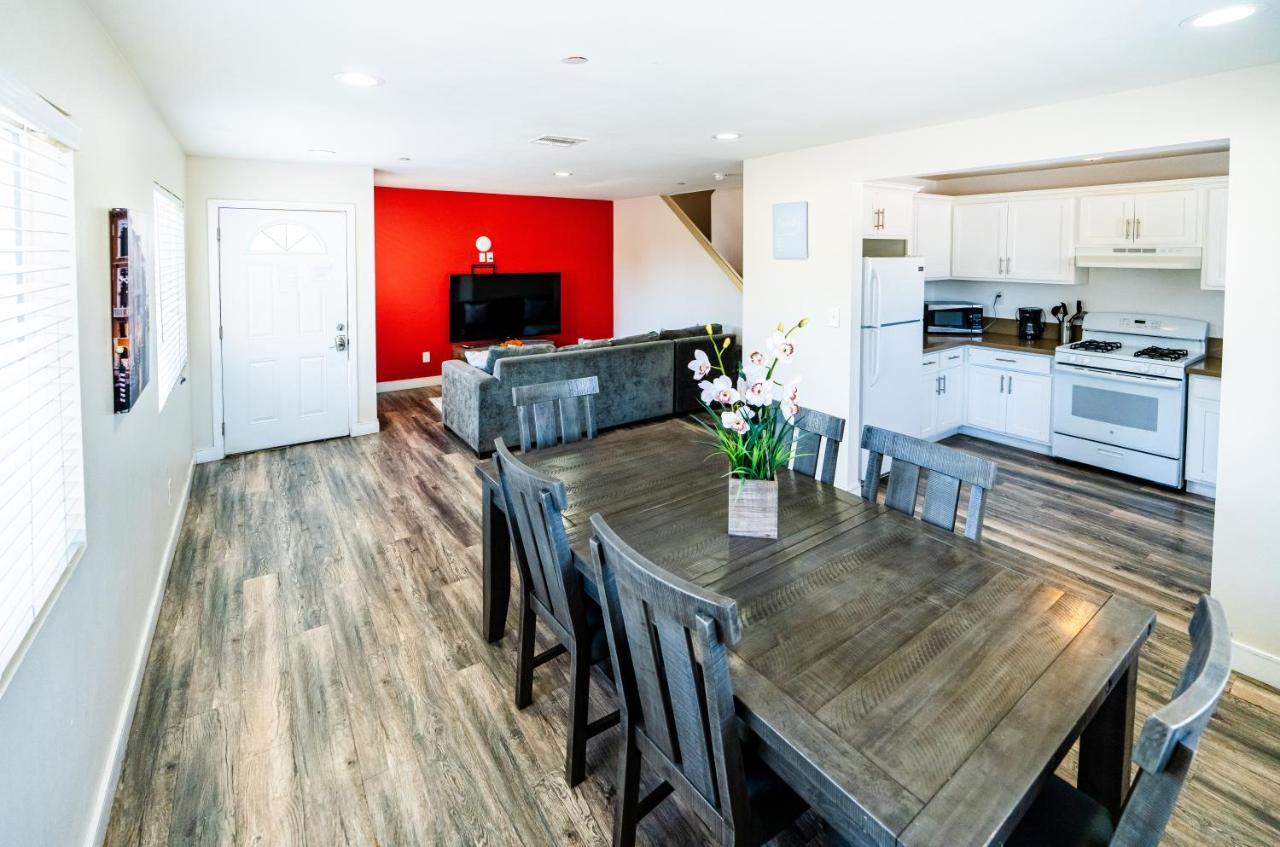 Spacious 5 Bedroom 3 Bath Modern Home By Downtown La With Parking Los Angeles Ngoại thất bức ảnh
