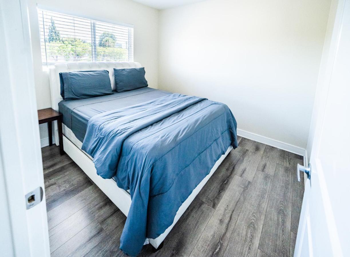 Spacious 5 Bedroom 3 Bath Modern Home By Downtown La With Parking Los Angeles Ngoại thất bức ảnh